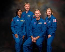 Původní sestava Crew -9: Gorbunov a Hague uprostřed. Zde ještě nechybí Zena Cardmanová ani Stephanie Wilsonová (Zdroj: NASA)